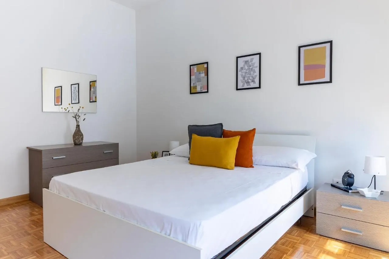 Darsena Luminous & Cozy Apartment فيرّارا